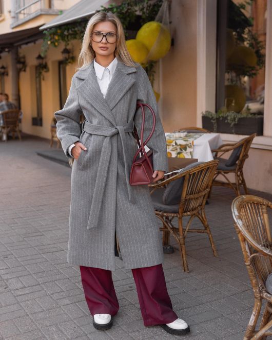 Пальто-халат в полоску, серый