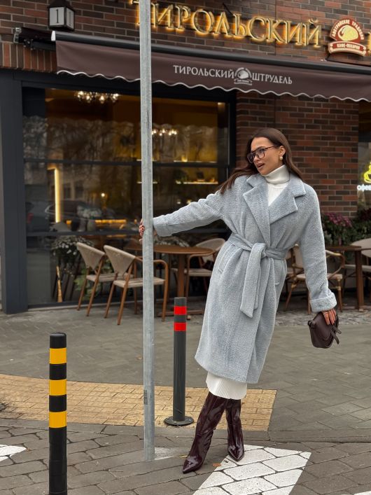 Пальто из Ангоры, голубой