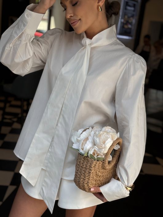 Рубашка с бантом, белый