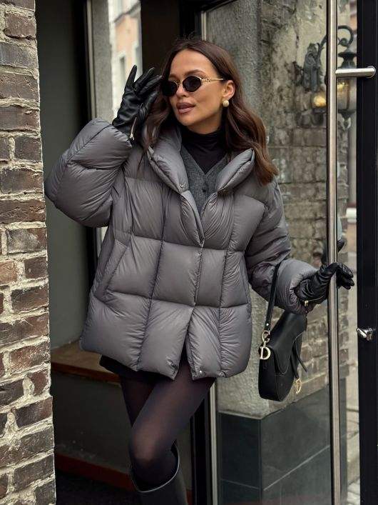 Пуховик укороченный с капюшоном, графитовый