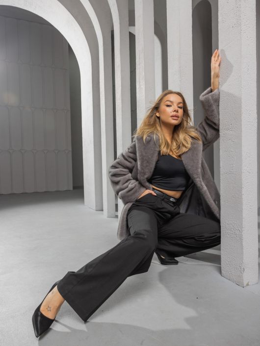 Шубка "волк" в средней длине, графитовый