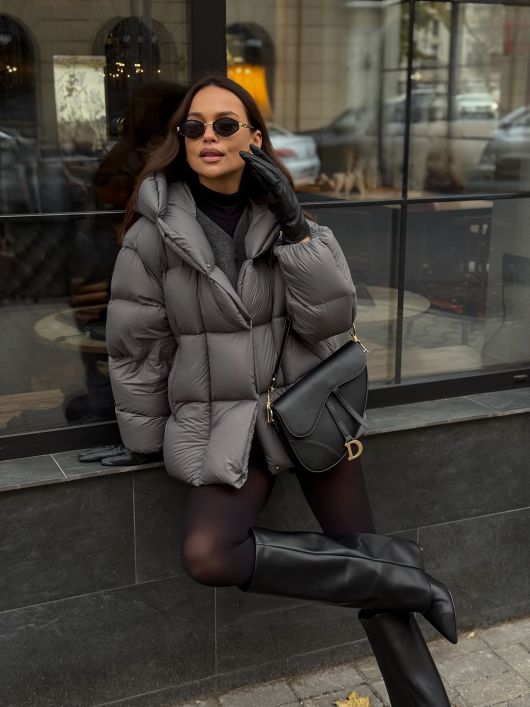 Пуховик укороченный с капюшоном, графитовый