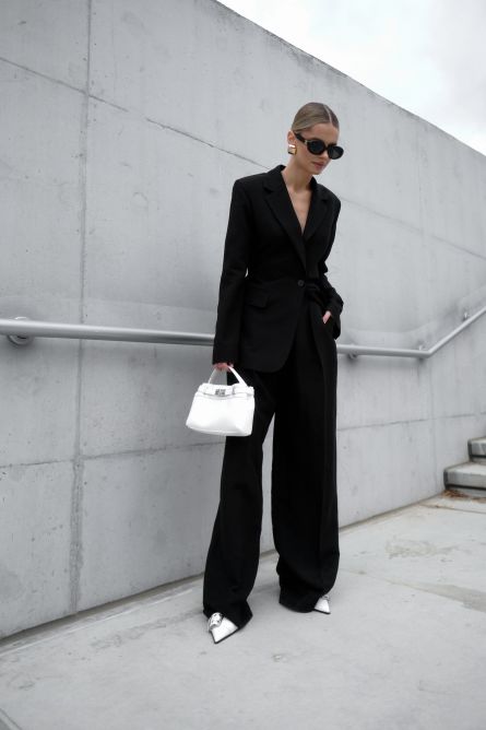 Жакет с карманами, черный