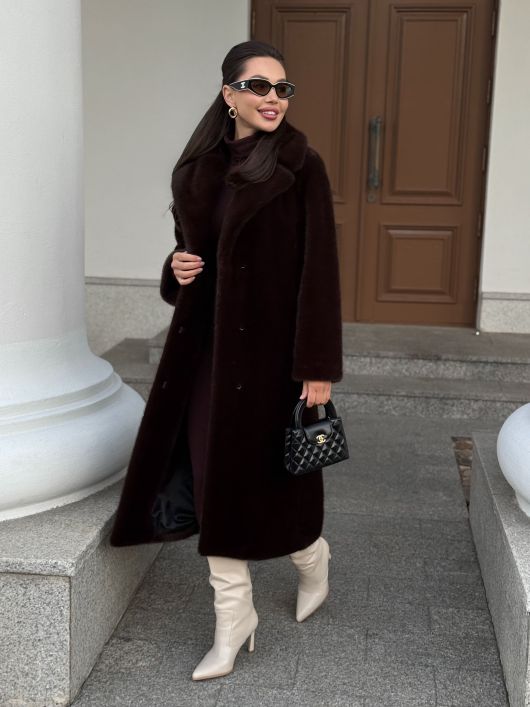 Шубка "волк" в макси длине, шоколадный