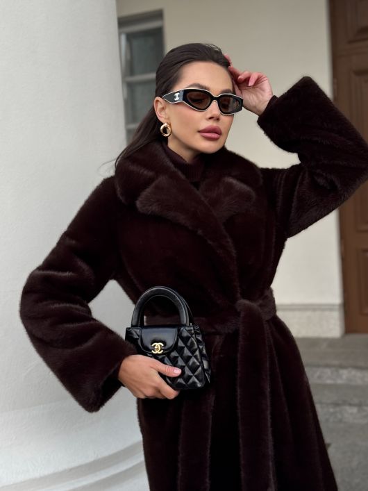 Шубка "волк" в макси длине, шоколадный