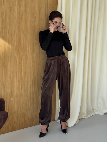 Брюки велюровые