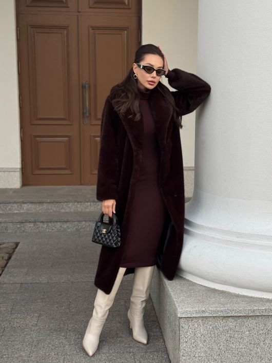 Шубка "волк" в макси длине, шоколадный