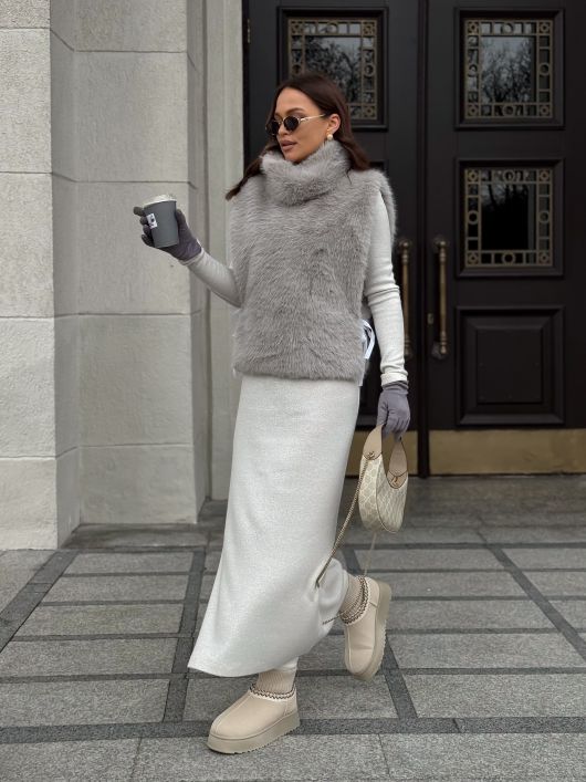 Манишка из эко-песца, серый