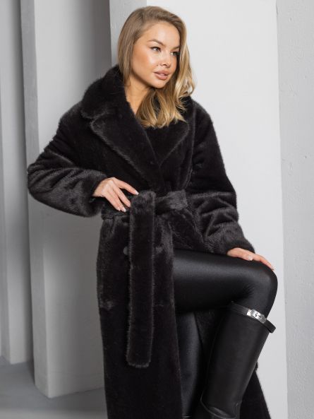 Шубка "волк" со шлицами, черный