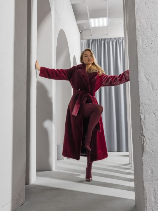 Шубка "волк" со шлицами, бургунди